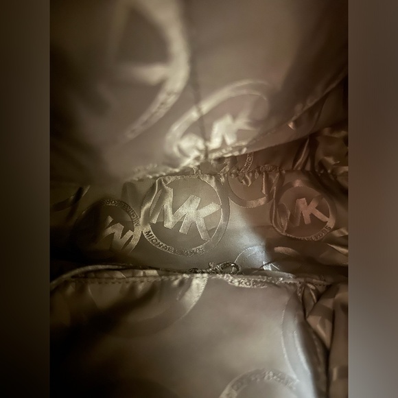 Michael Kors Aster Studded Snap Bag Metallic Gray - Picture 10 of 13